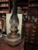 Oil lamp