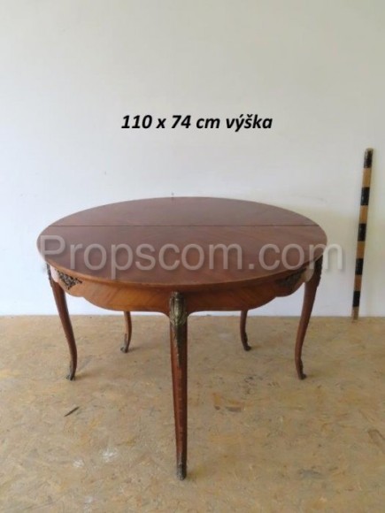 Round folding table