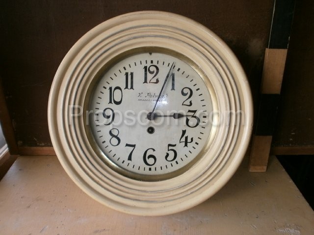 Wall clock