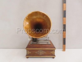 Phonograph