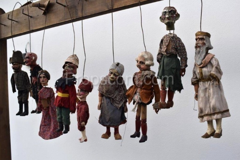 Puppets