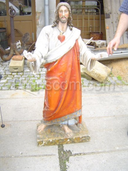 Statue of Jesus Christ