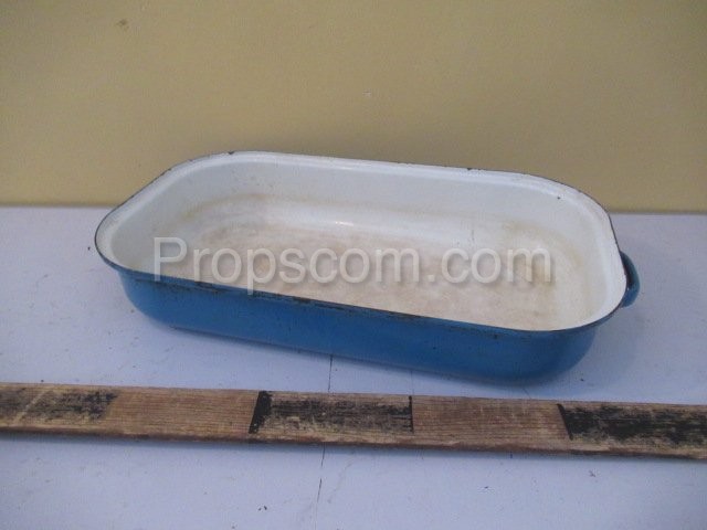 Blue baking pan