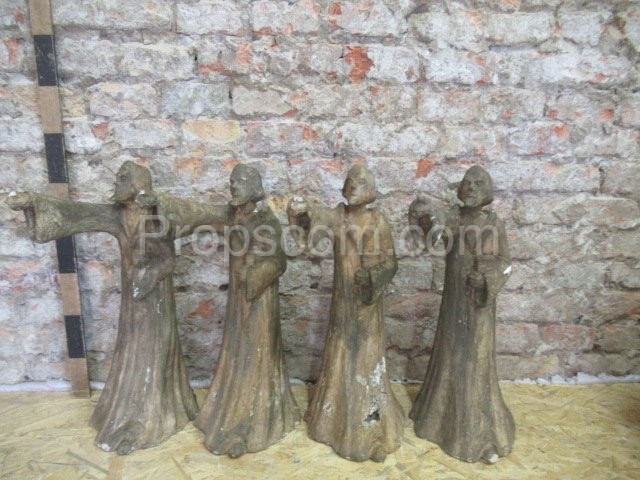 Statuen von Mönchen