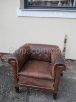 Leather sofa with armchairs