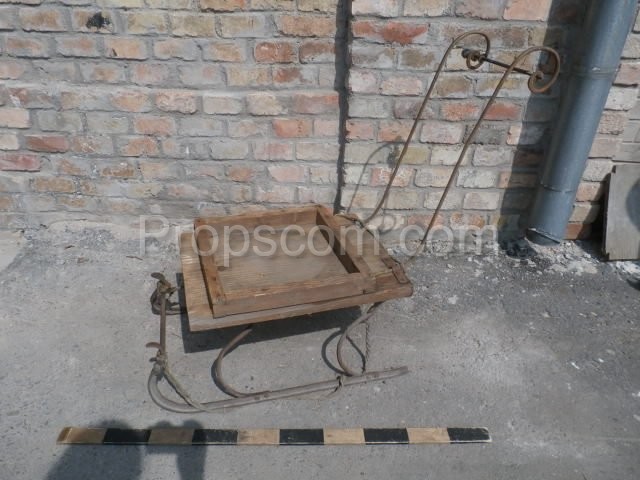 Wooden transport sledge