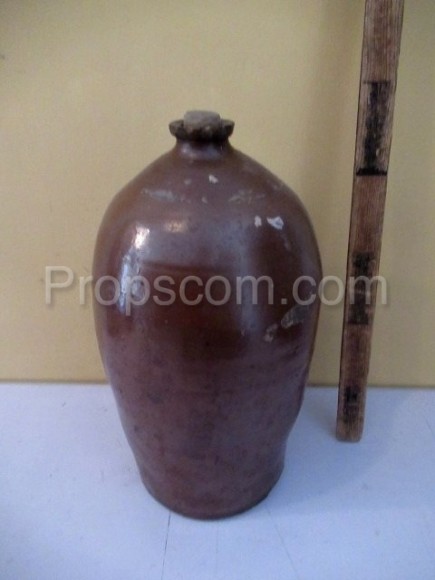 Earthenware container