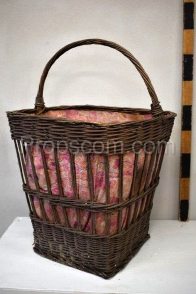 Wicker basket