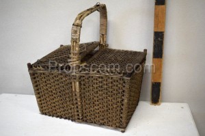 Wicker basket