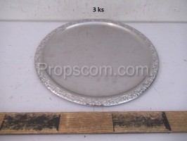 Round trays