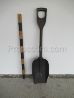 Station shovel