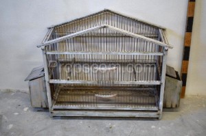 Wire cage