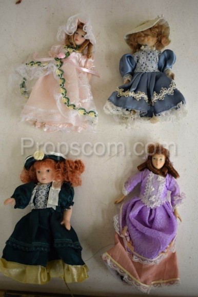 Dolls for rooms