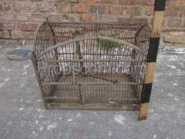 Wire cage