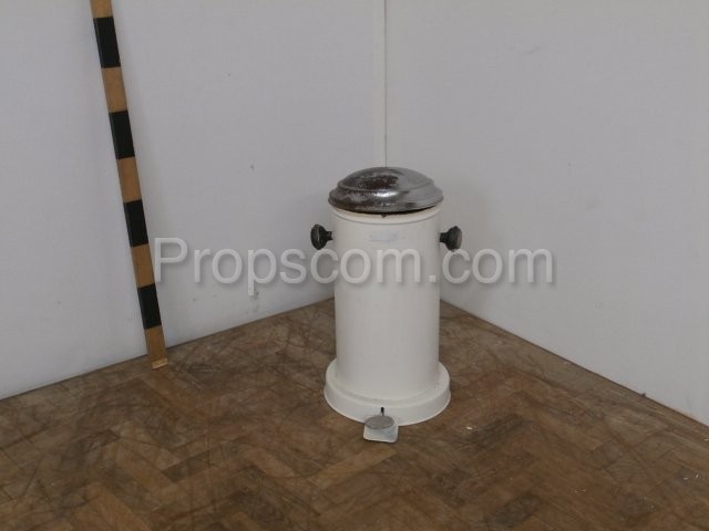 White non-contact waste bin