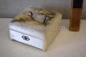 Decorated jewelry box