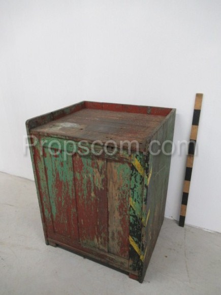 Workshop cabinet