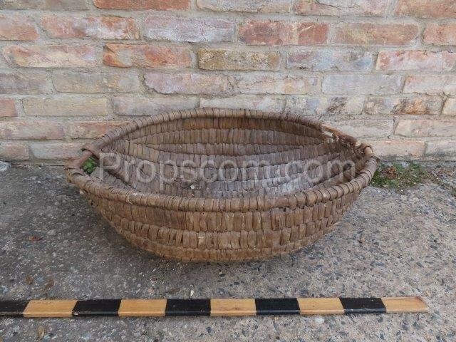 Wicker basket