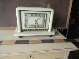 Interior table clock