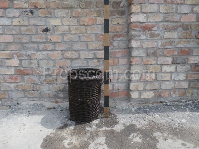 Large wicker container