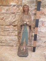 Statuette der Madonna