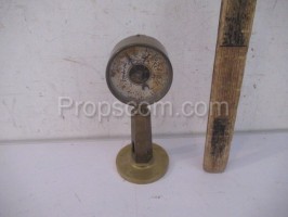 Pressure gauge