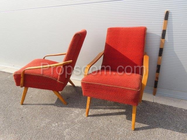 Sessel rot gepolstert