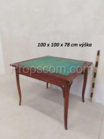 Gaming table