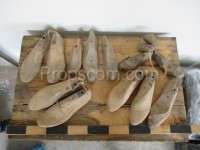 Shoemaker's wooden hooves