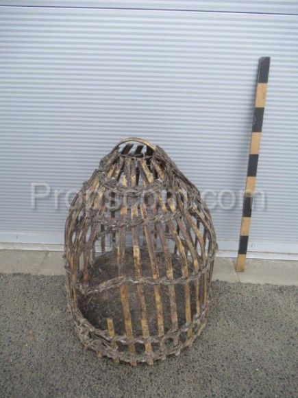 Wicker cage