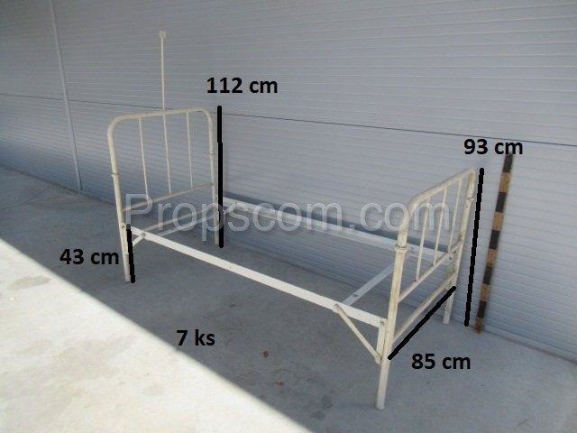 Iron bed