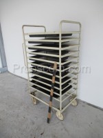 Transport trolley for food