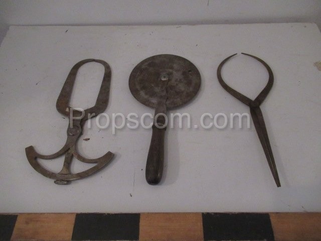 Shoemaking tools