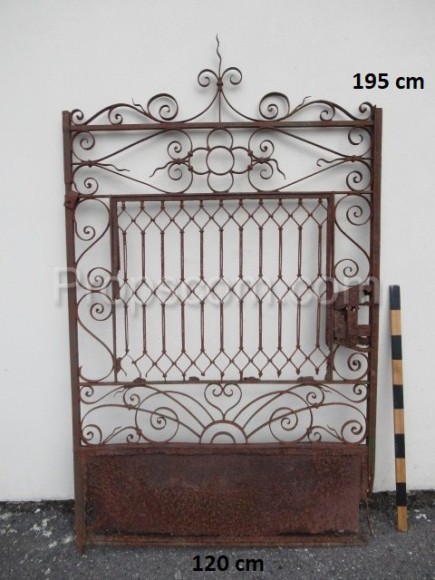 Brána kovaná