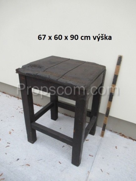 Stolička dřevěná polstrovaná