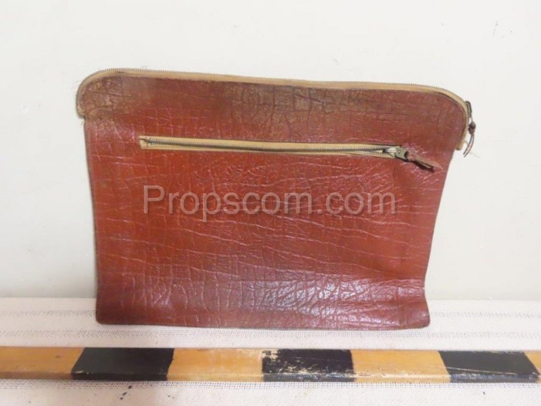 Diplomat leather bag