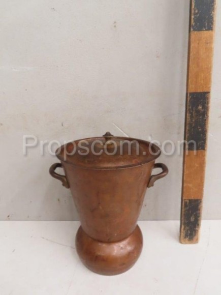 Copper pot