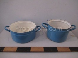 Enamel pots