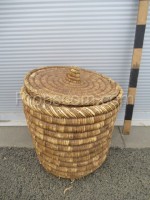 Wicker container small