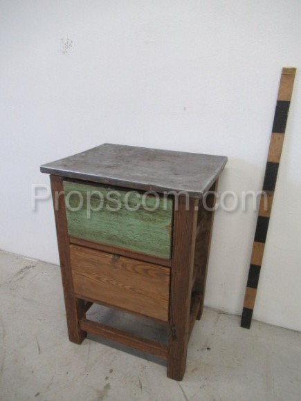 Workshop cabinet