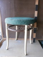 Wooden round chair