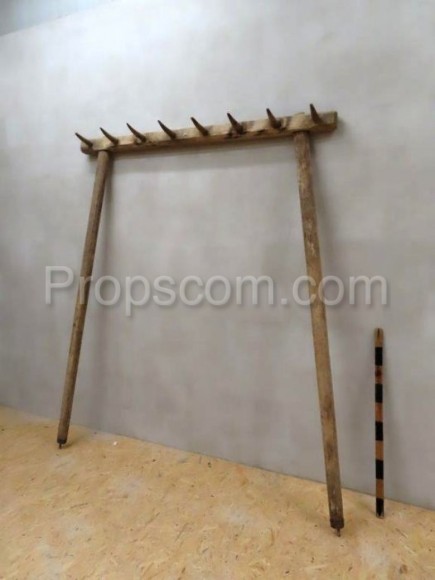 Wooden hanger