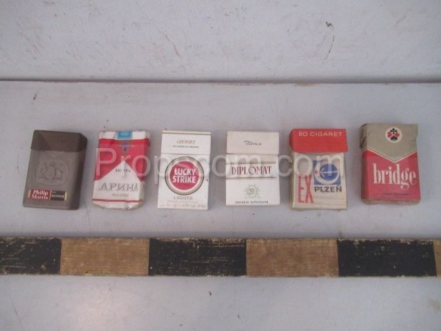 Krabičky cigaret mix