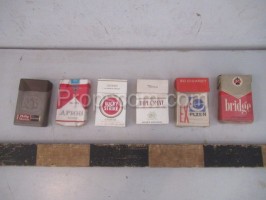 Cigarette boxes mix