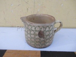 Ceramic pot with funnel