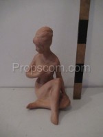 Clay nude statuette