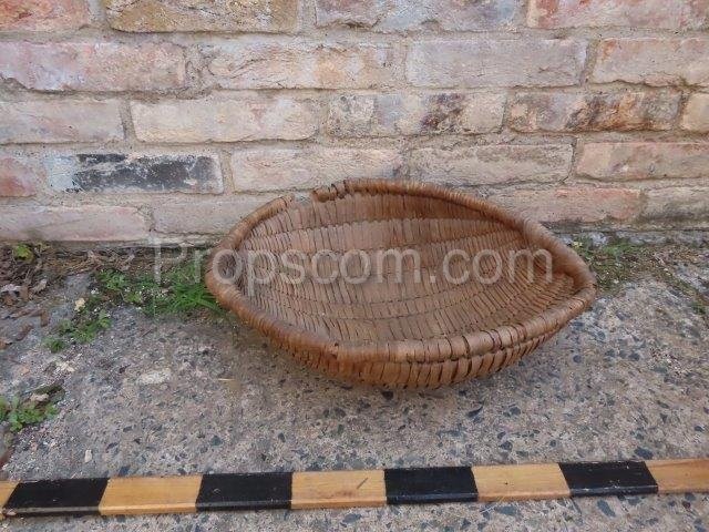 Wicker basket