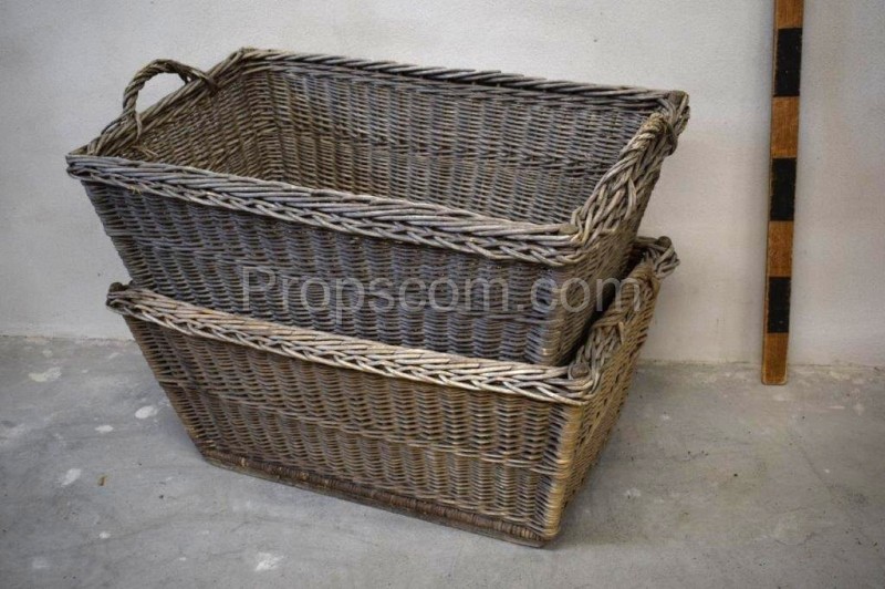 Laundry basket