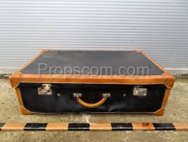 Travel suitcase