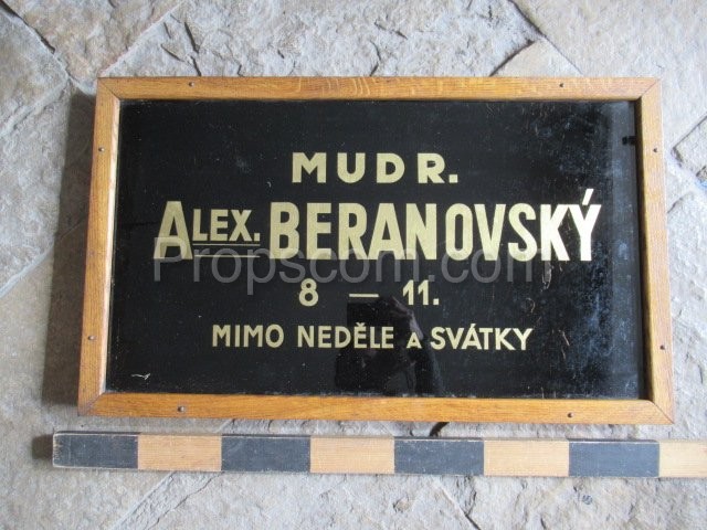 Werbetafel: MUDr. Adam Beranovský